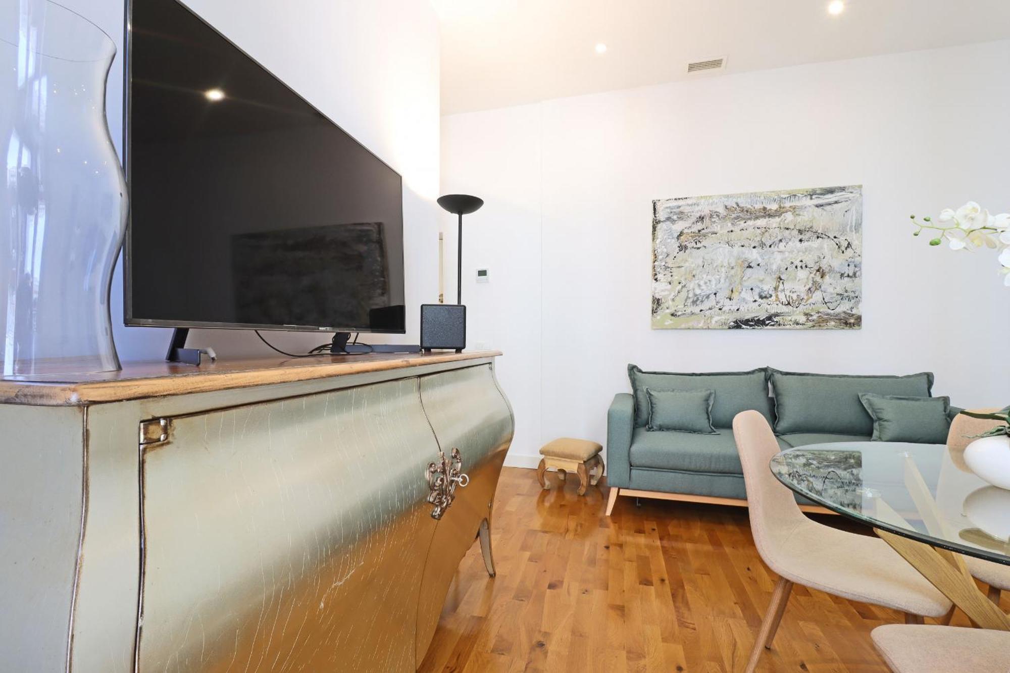 Chueca Suites Madrid Bagian luar foto