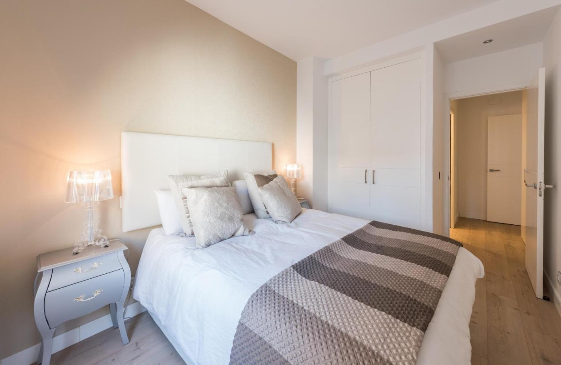 Chueca Suites Madrid Bagian luar foto