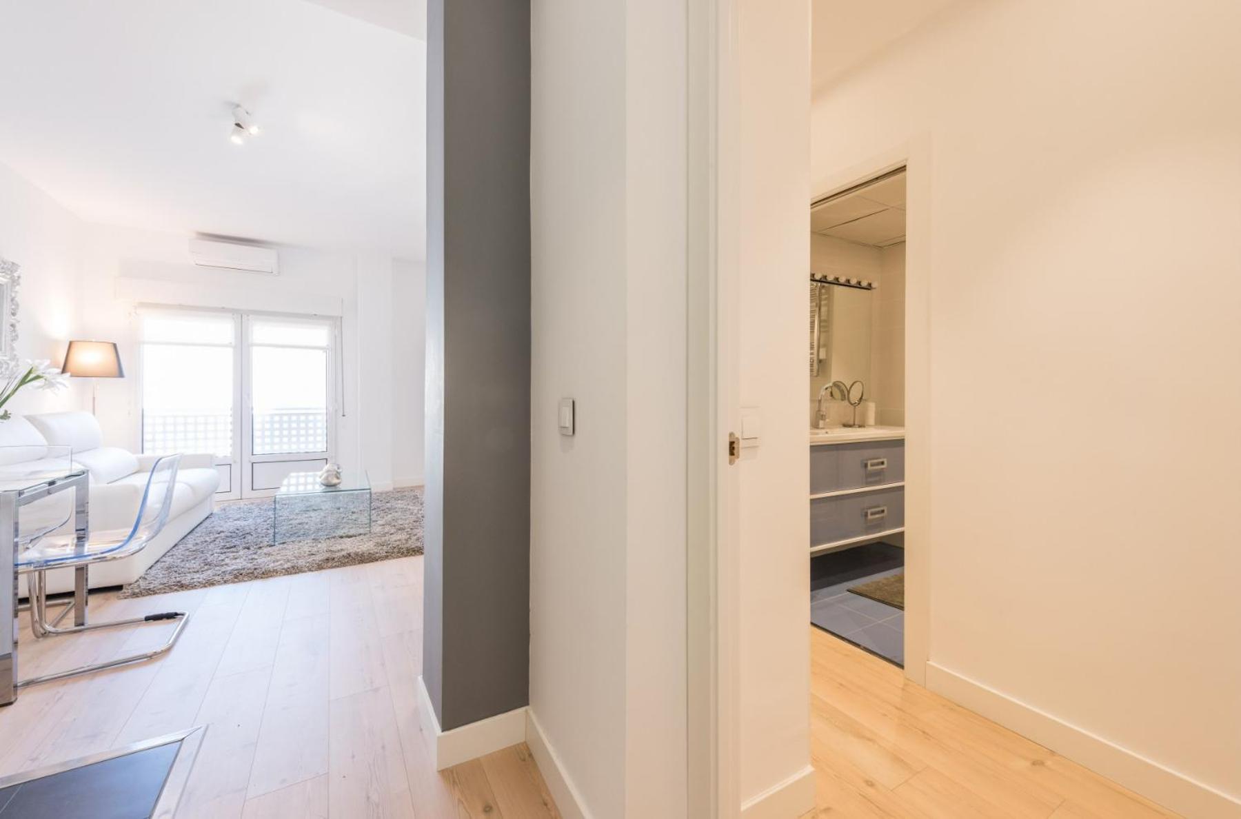 Chueca Suites Madrid Bagian luar foto