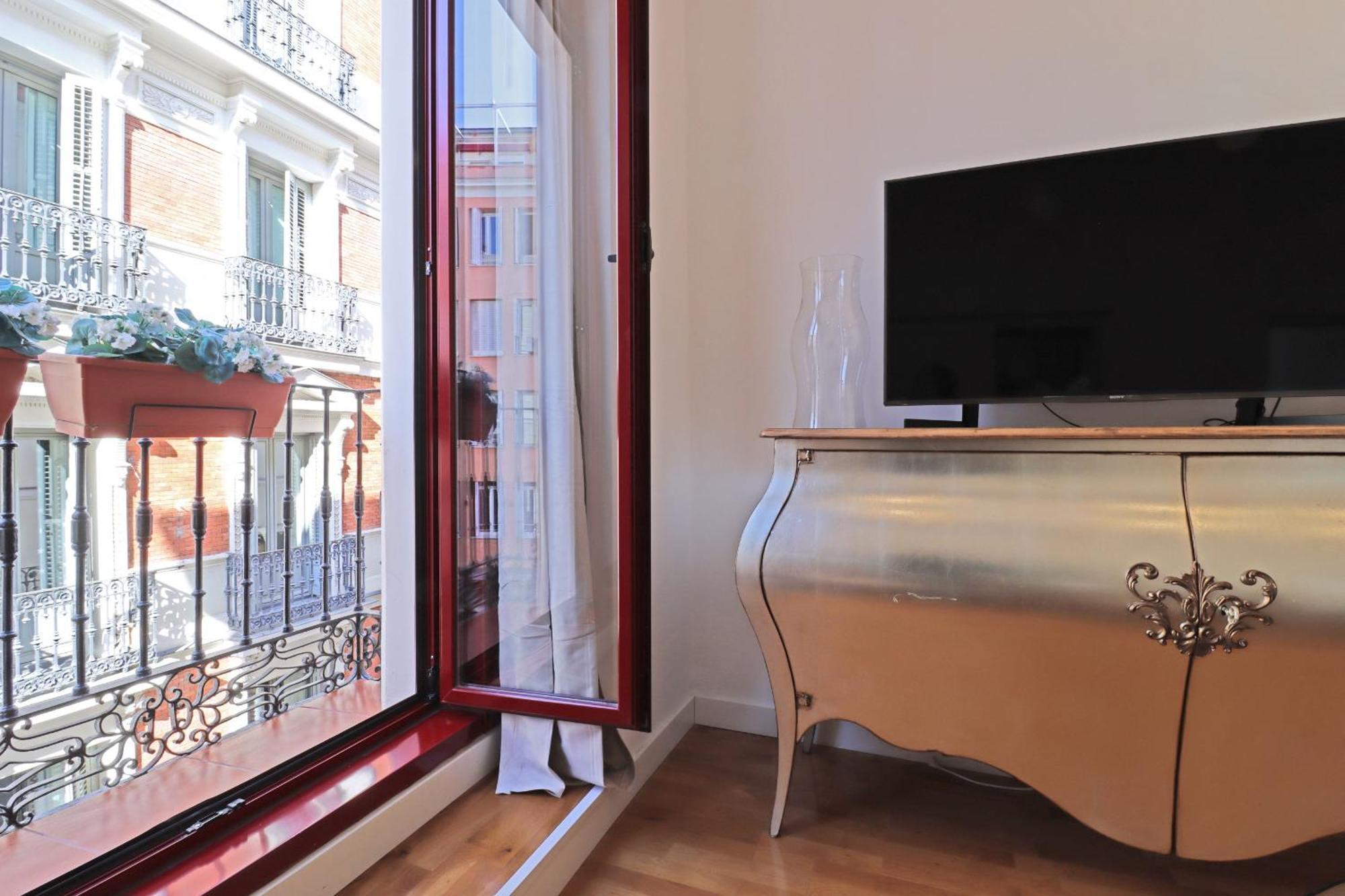 Chueca Suites Madrid Bagian luar foto