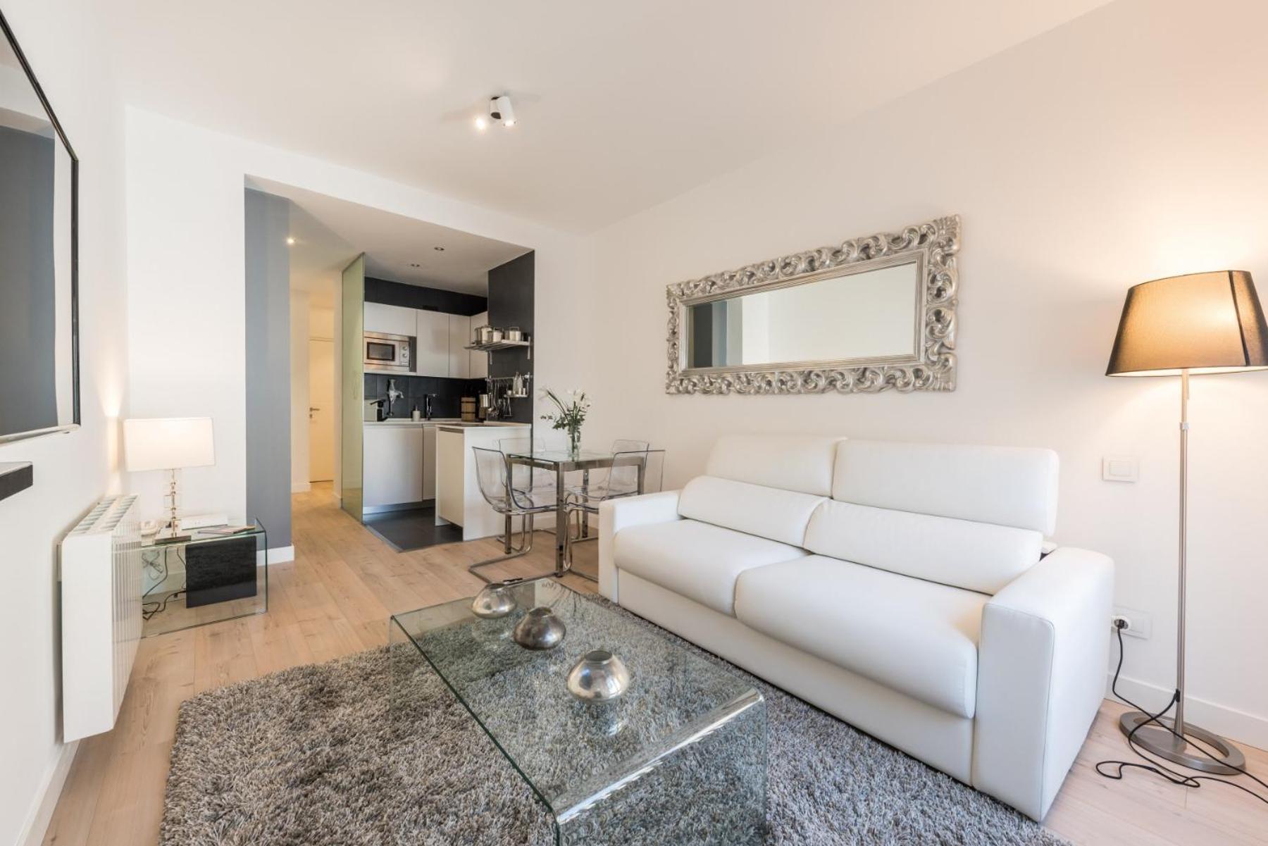 Chueca Suites Madrid Bagian luar foto