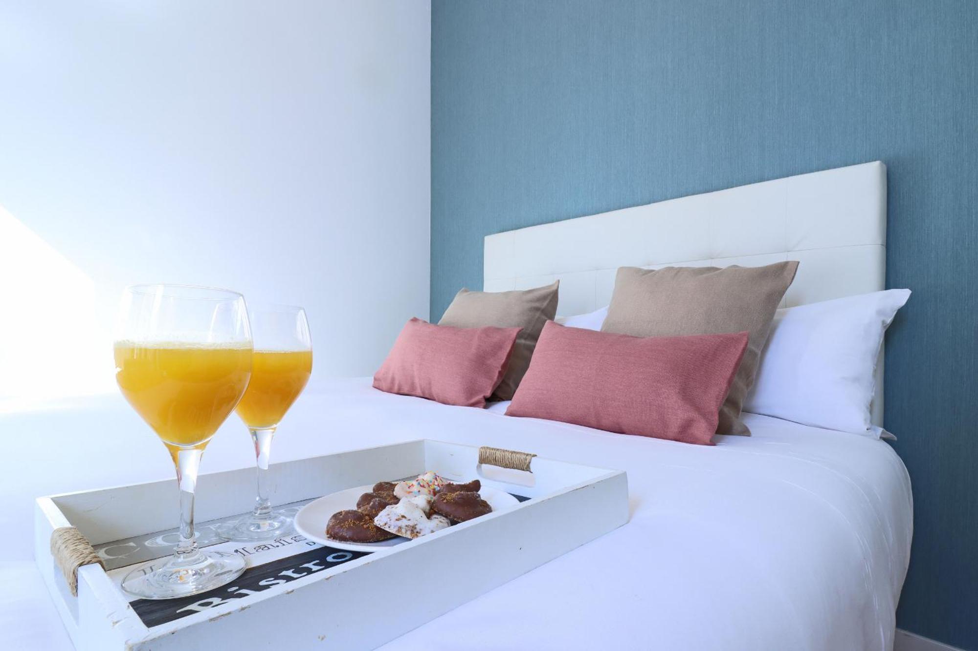 Chueca Suites Madrid Bagian luar foto