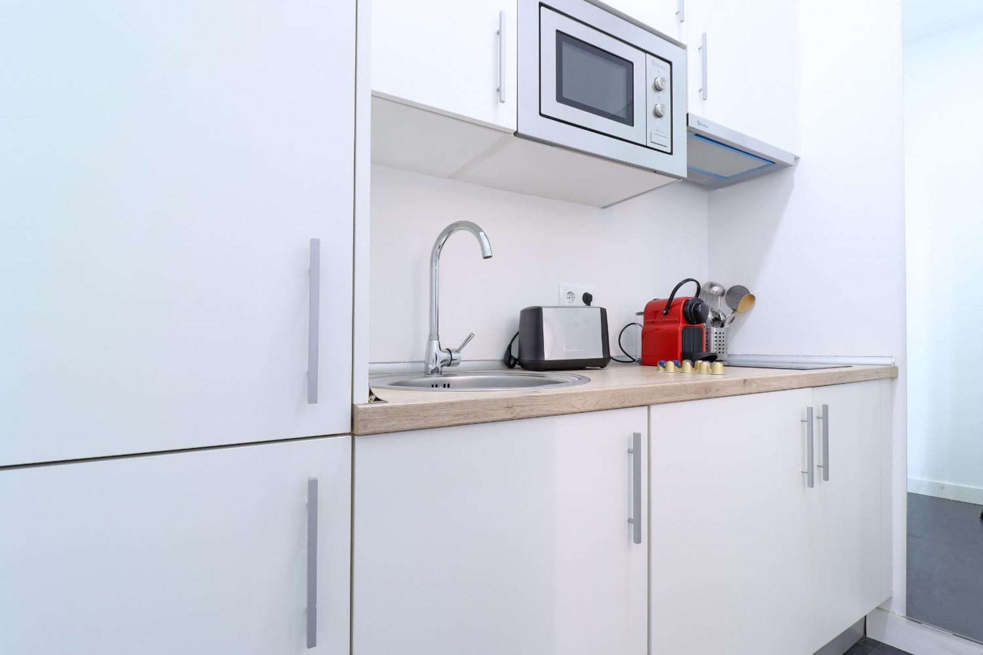 Chueca Suites Madrid Bagian luar foto