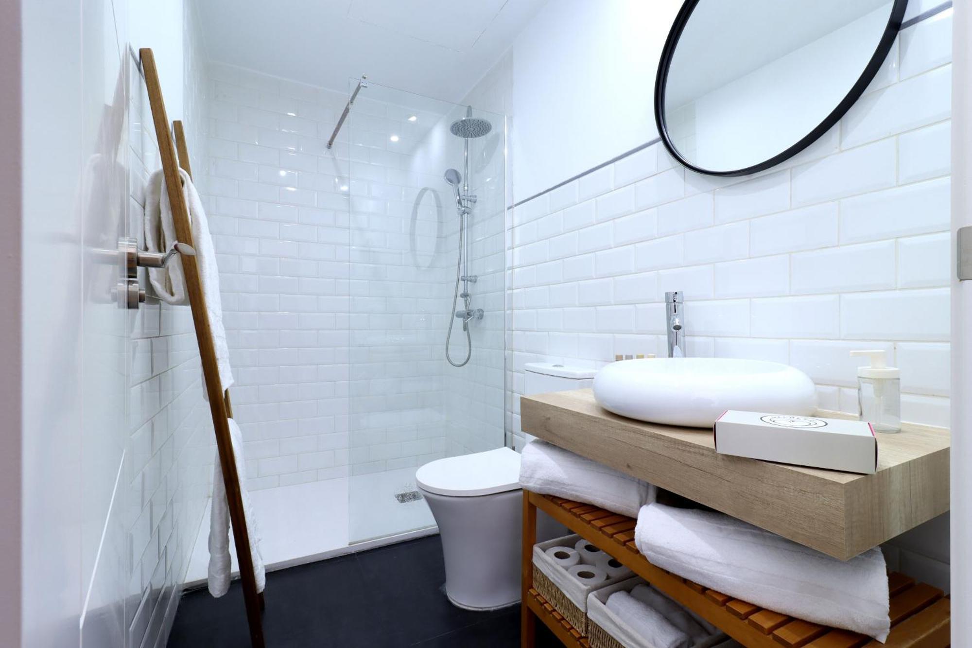 Chueca Suites Madrid Bagian luar foto