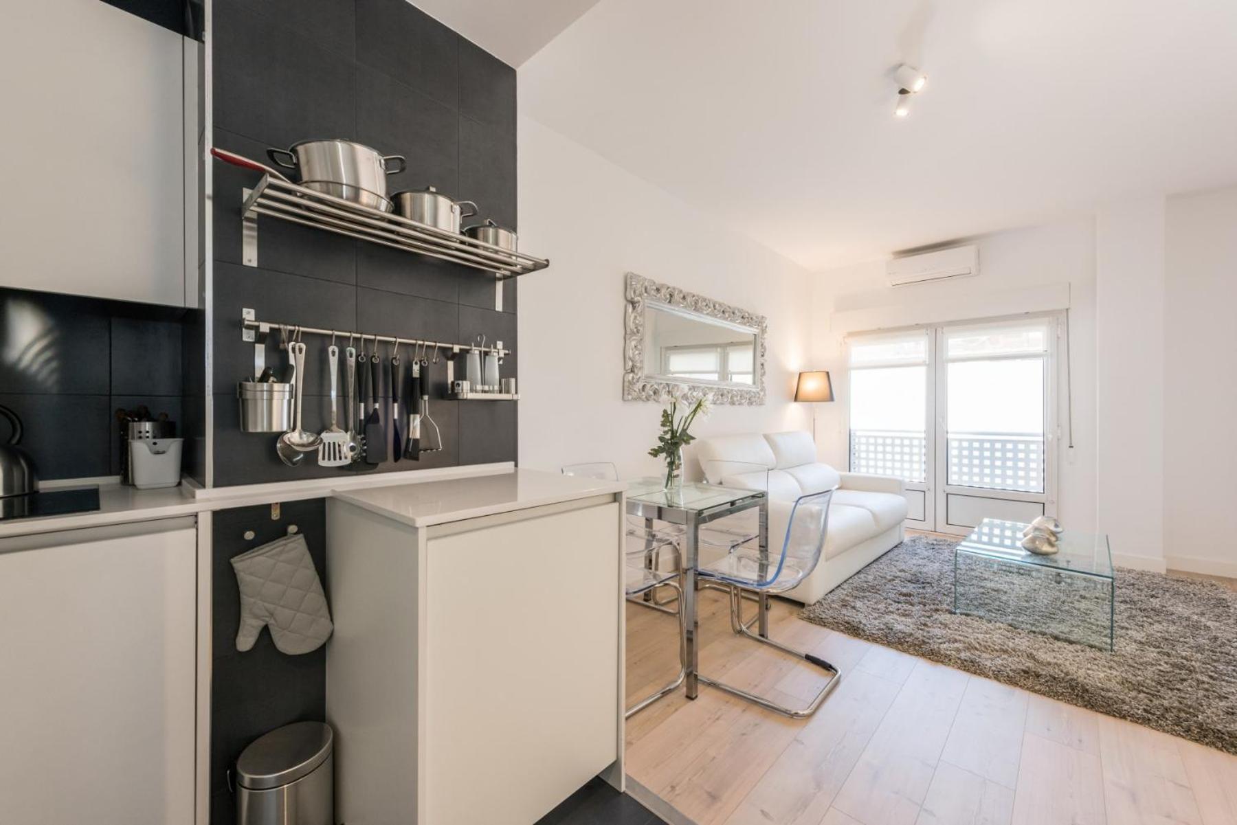 Chueca Suites Madrid Bagian luar foto